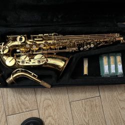 Saxophone Brand New, Never Used Really Clean Just For It 1 Year Ago 