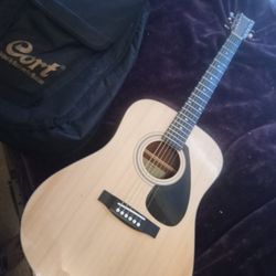 Yamaha Acoustic Guitar 
