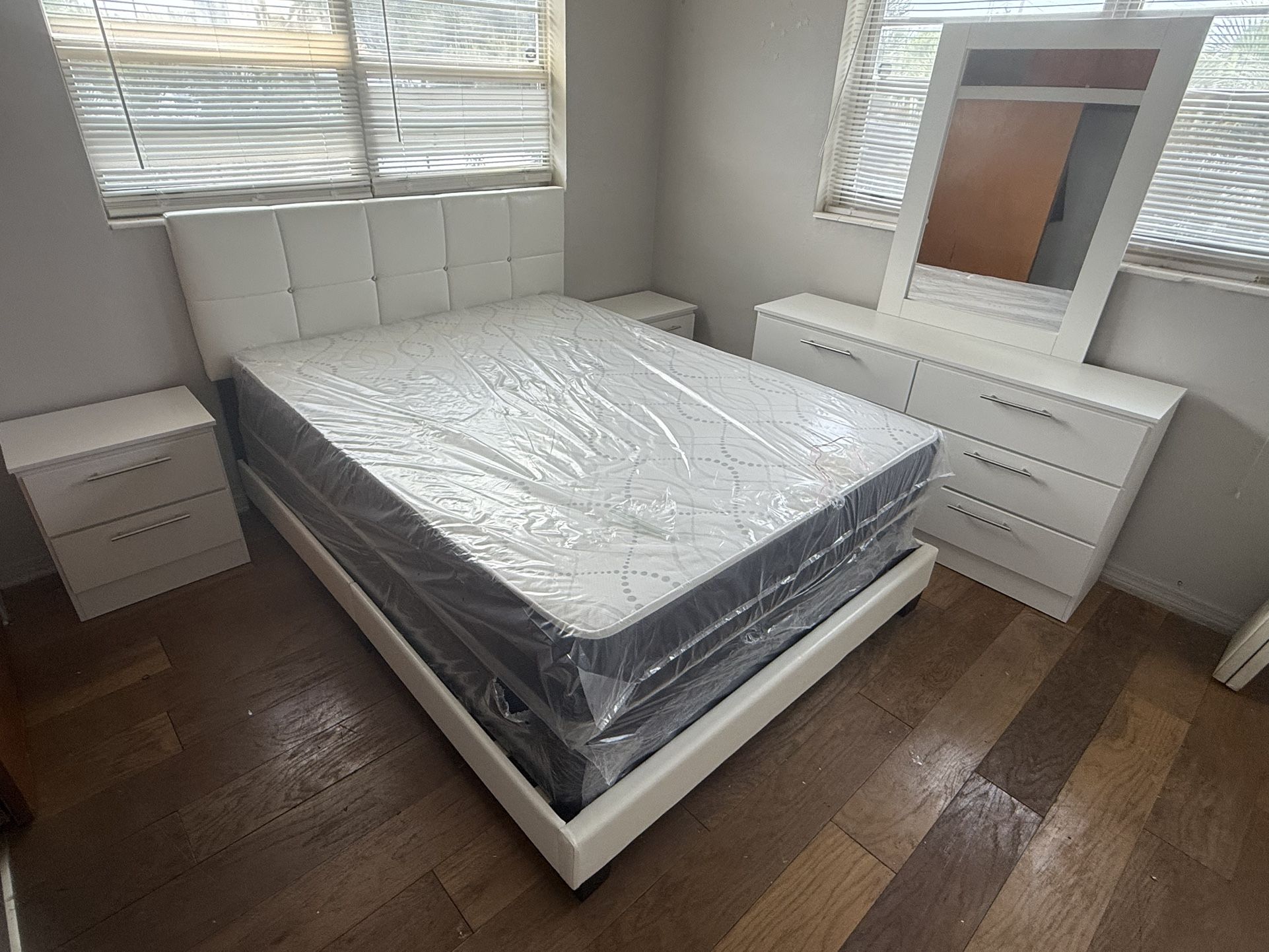 Queen Bedroom Set With Mattress All New Furniture And Free Delivery