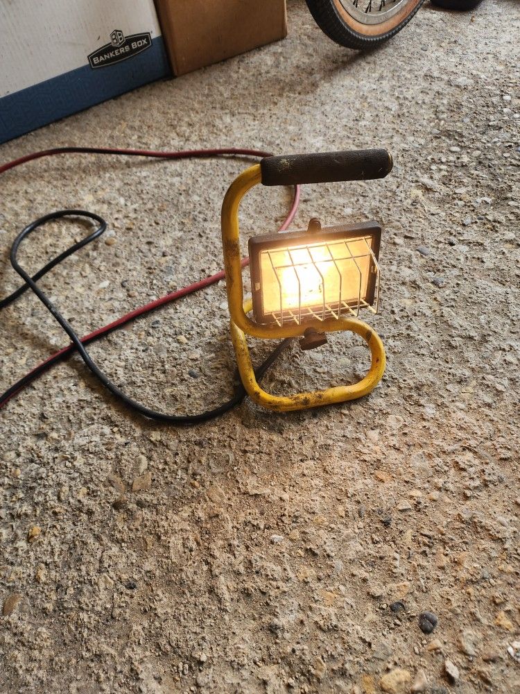 Mini Halogen Shop Light