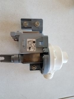Whirlpool Kenmore Washer Drain Pump W10581874