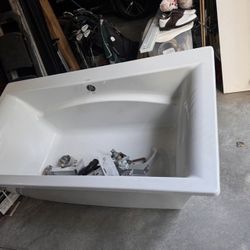 Bathtub 