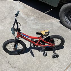 ready to ride! 16in kids bike w/ training wheels