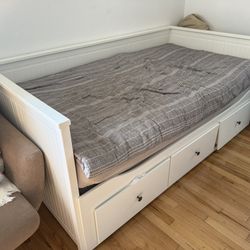 IKEA Hemnes Daybed