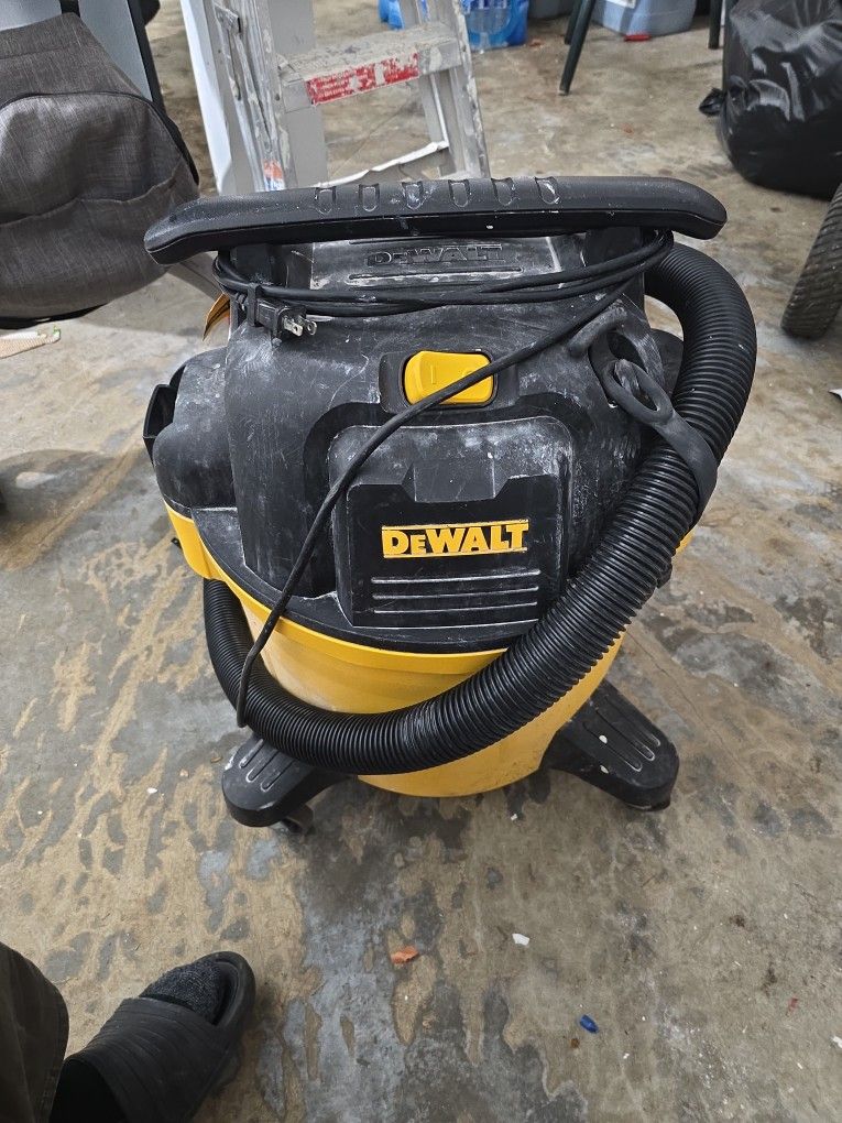 Dewalt Shop Vac