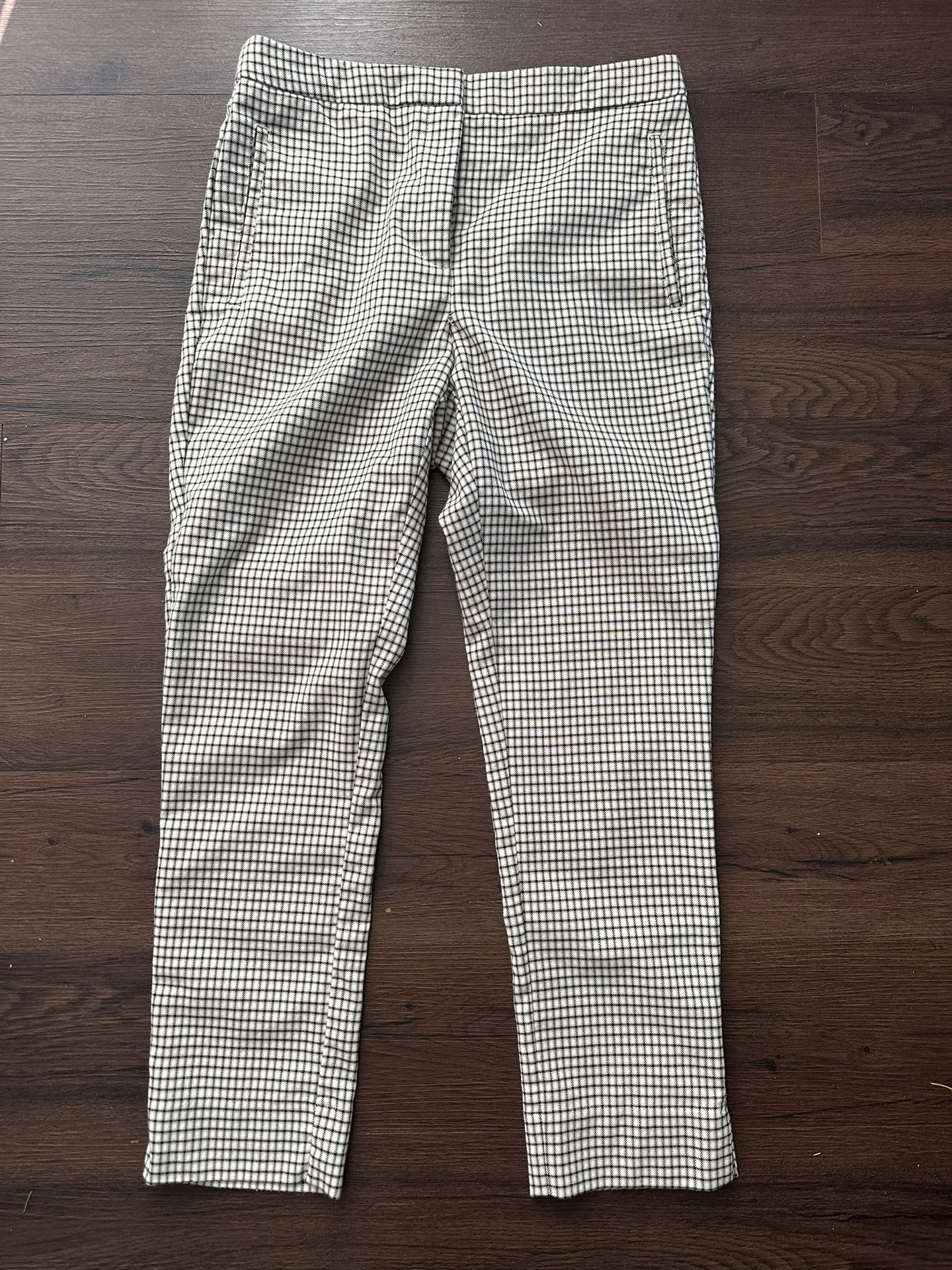 Woman’s Pants, Size 8