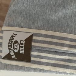 Raspberry Hills Joggers