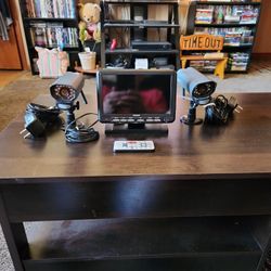 Defender 2 Camera System Woth Screen and Remote