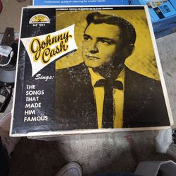 Johnny Cash sings the songs that made him famous