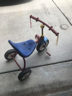 Radio flyer tricycle