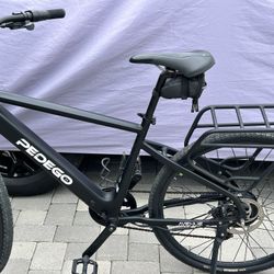 2024 Pedego 28” Avenue Classic 