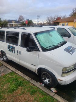 2004 Chevrolet Astro Van