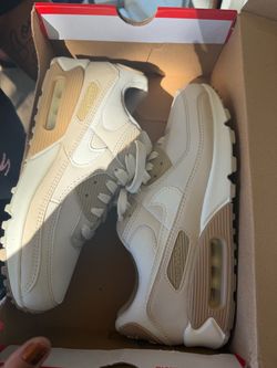 Custom Women’s Air Max 90