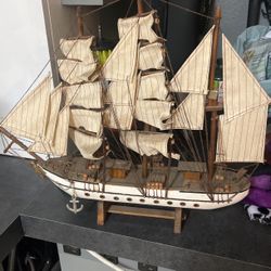 Model Ship