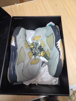 Size 9 mens Pre-owned Air Jordan 5 jaden horizon