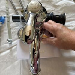 Bathroom Sink Faucet 