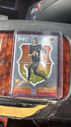 Jayden Daniel’s select certified rookie football card
