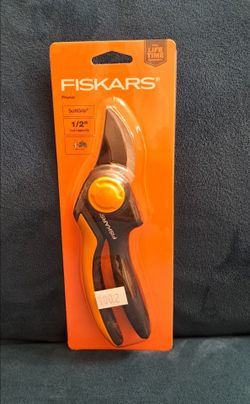 Fiskar pruner Soft grip 1/2" cut capacity