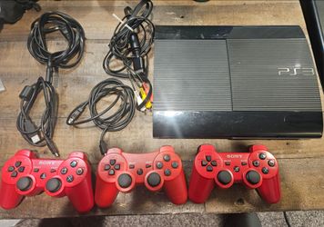PS3 259gb with 3 controllers