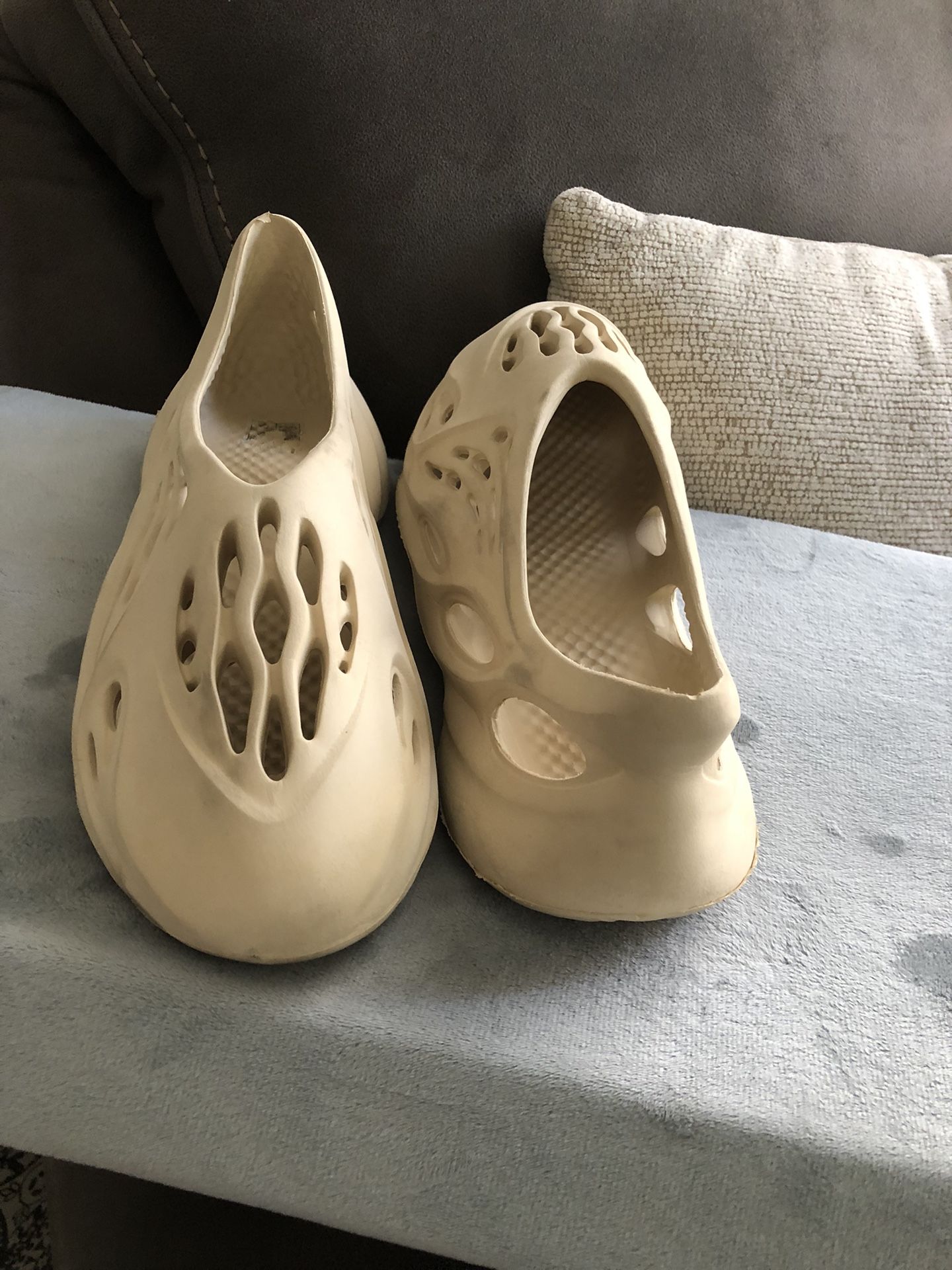 Shoes Men’s Size.9