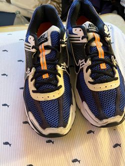 Nike Vomero 5