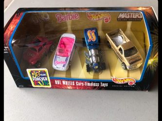 Barbie Mustang  1998 Hotwheels 