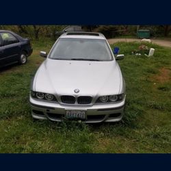 2000 BMW 540i V8