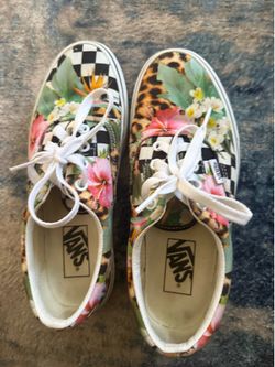 Vans women size 7