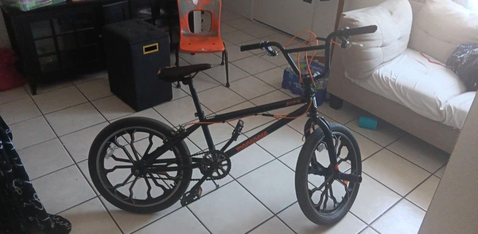 MANGOOSE BIKE