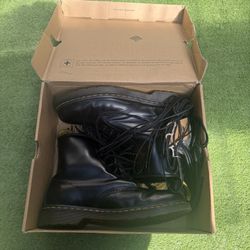 Dr. Martens black 1460 