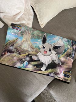 Pokémon GO Radiant Eevee playmat