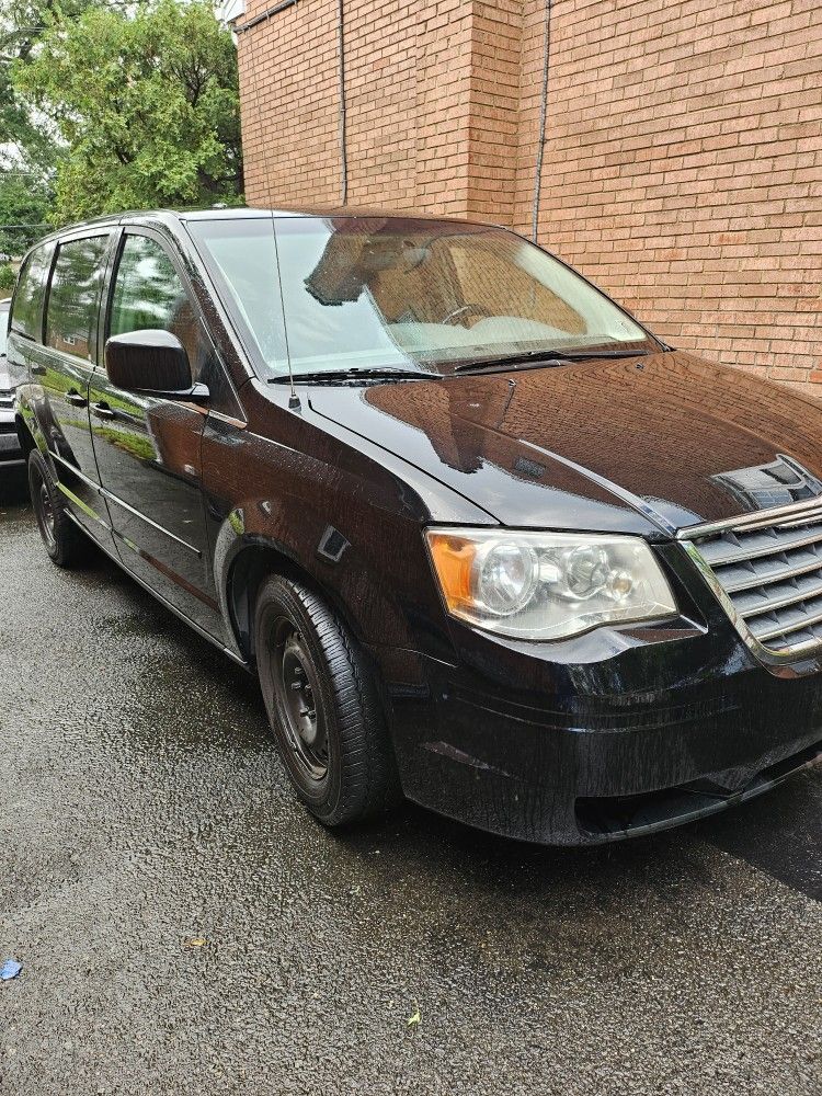 Chrysler Town And Country Wheelchair Accessible