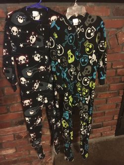 Cherokee footed pjs xs/small 4t/5t boys