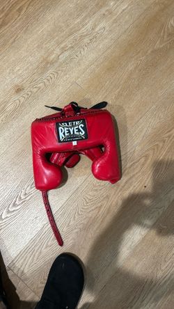 Red CLETO Reyes Sparring headgear size mid . Ask me if interested