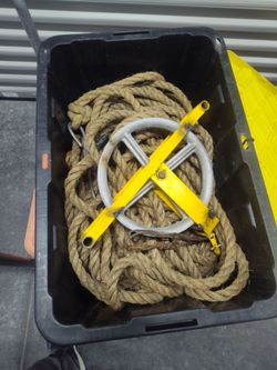 10" puller and 2 ropes 3/4" and 1" thick 100' long each one
