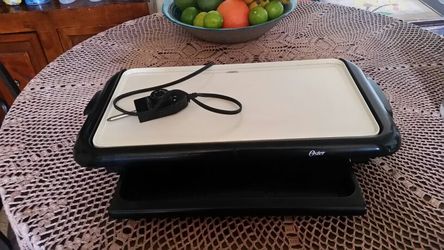 Cooking for a big family? You can meet pancakes eggs, sausages, burgers and more