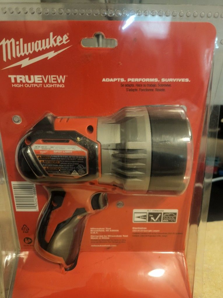 Milwakee M12 Led Spot Light