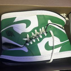 jordan 1 lucky green mids