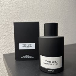 Tom Ford Ombré Leather Parfum & Givenchy Gentleman Boisse EDP