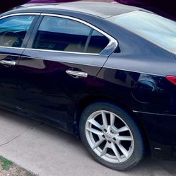2011 Nissan Maxima