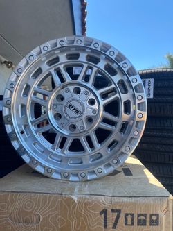 18” DropStars Trail Series Wheels  DTS 603 MS  Style  Perfect for Jeeps and SUVs  Machine/Silver Finish 18x9” Rims Size  NEW!