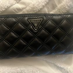 GUESS Wallet 
