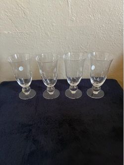 Vasos con pedestal