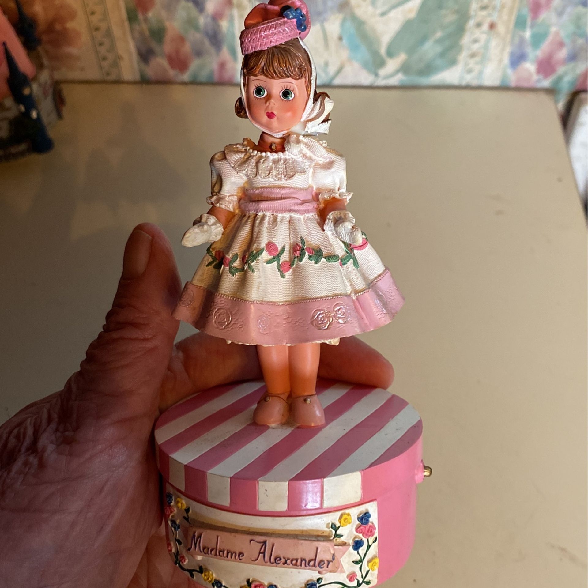 Madame Alexander Music Box 7 Inches Tall Mint