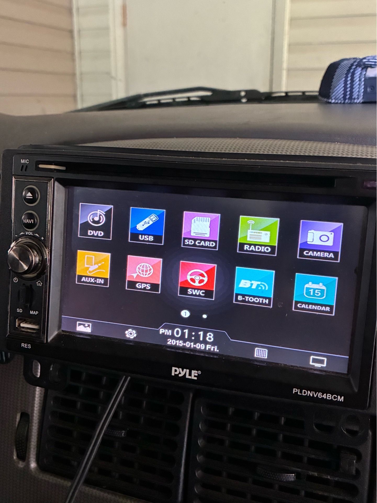 Pyle DVD tv car stereo double din