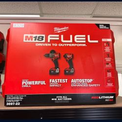 Milwaukee M18 Fuel Combo Kit Hammer Drill , Impact Driver Batteries And Charger 