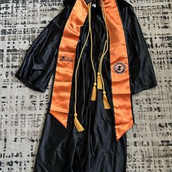 RCC cap/gown/stole/hood