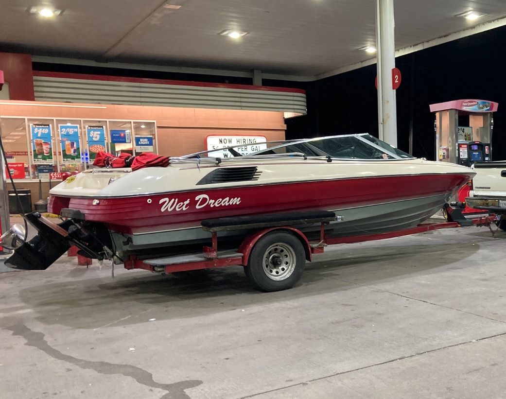 Ski Boat 1989 Arriva Mercruiser Arriva Bowrider 5.0L 230 Hp MAKE AN OFFER