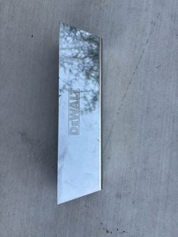 12 in. Stainless Steel Mud Pan with Curved Bottom