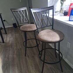 Bar Stools 